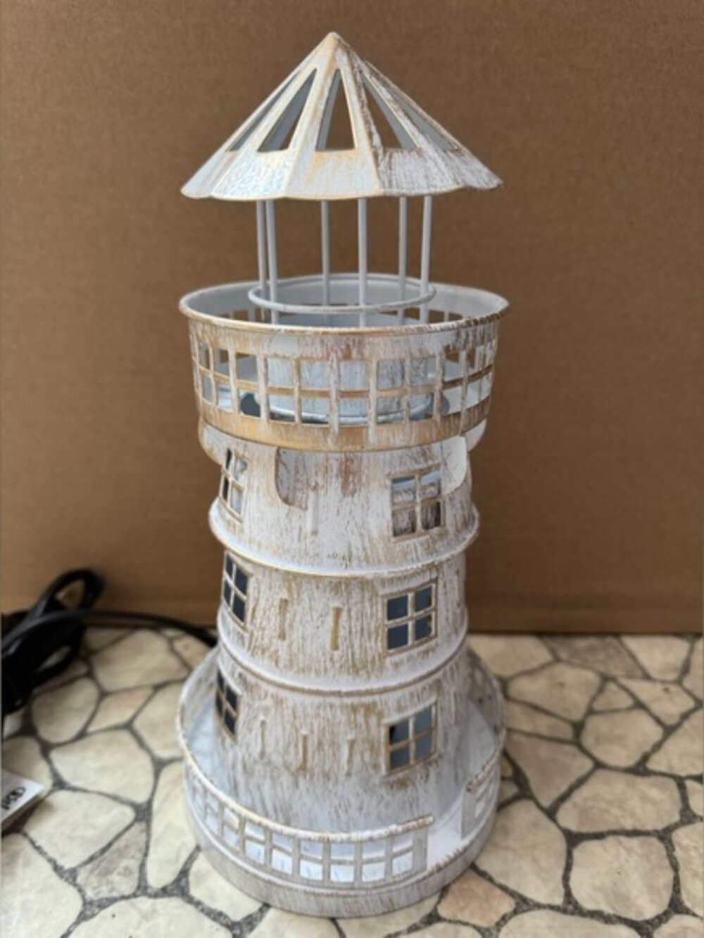 NIB Scentsy "Light Your Way" full size warmer